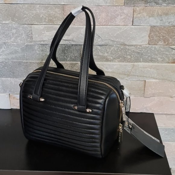 Celine Dion Vibrato Satchel - Picture 9 of 11